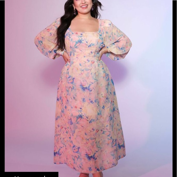 Eloquii Dresses & Skirts - NWOT Sheer Maxi With Fitted Bodice